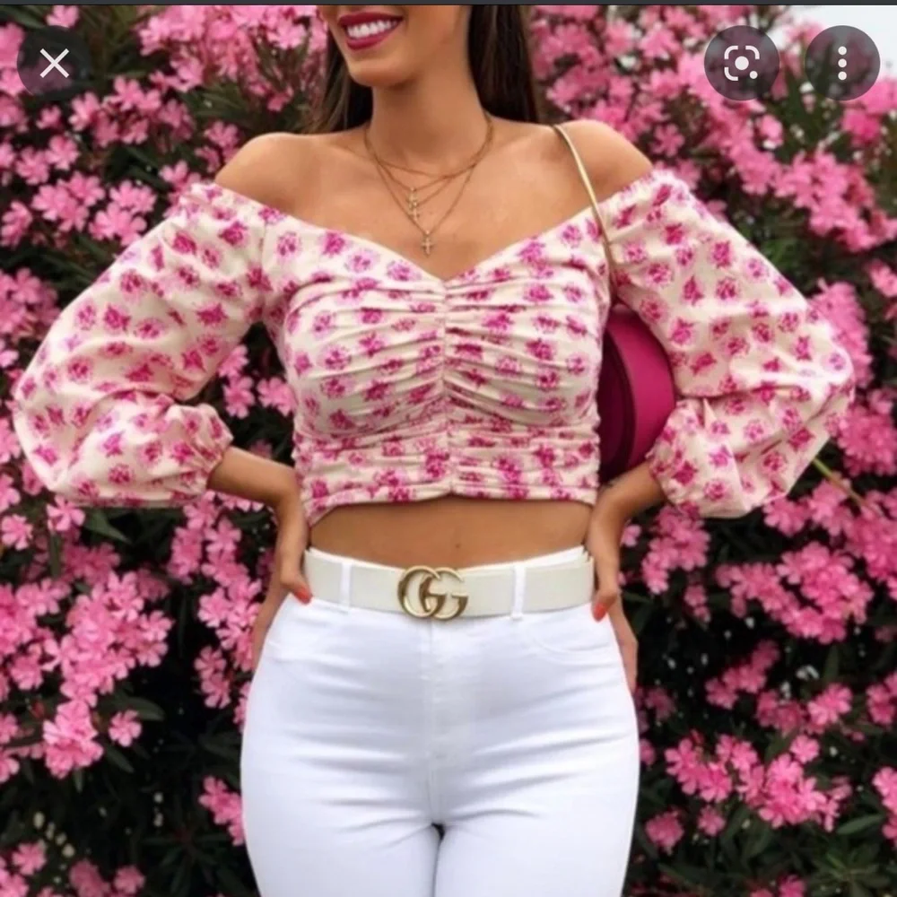 ZARA Floral Puff Sleeve Blouse